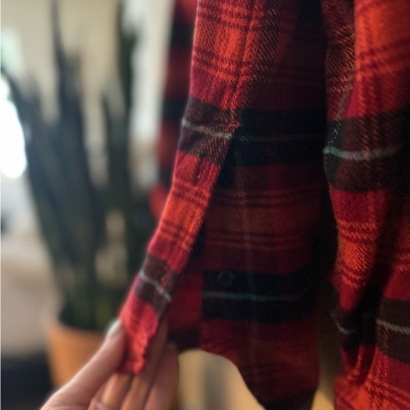 LL Bean Signature Women’s Flannel Shirt - Picture 3 of 3